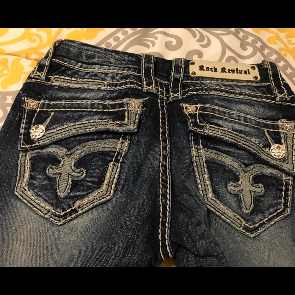 SOLD
Rock Revival Johanna Boot cut jeans size 26/30